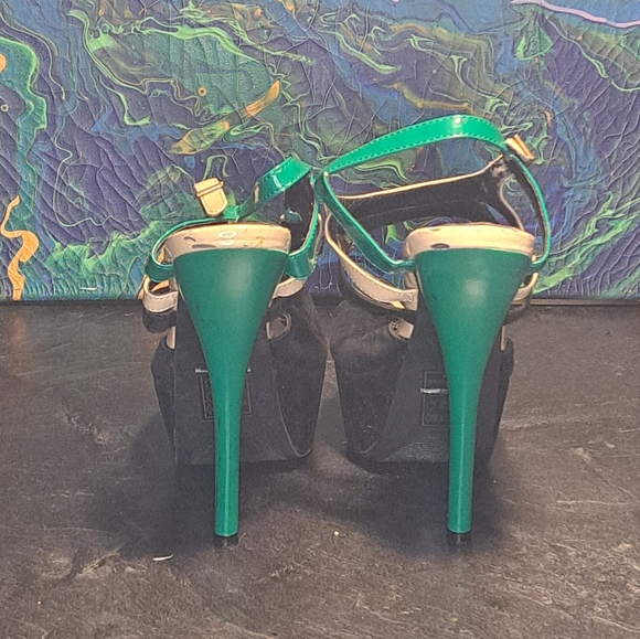 Platform Heels 🎀 - Picture 2 of 4